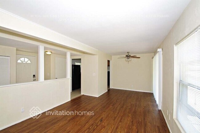 717 Baywood Dr