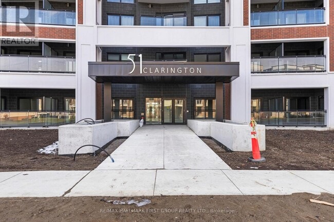 Photo - 51 Clarington Blvd Unité 902