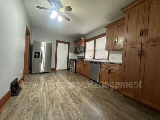 Photo - 626 N 23rd St