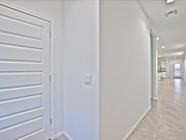 Photo - 3 Bedroom, 2 Bathroom