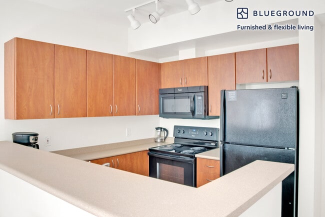 Photo - 11000 NE 10th St Unidad SI FL2-ID465