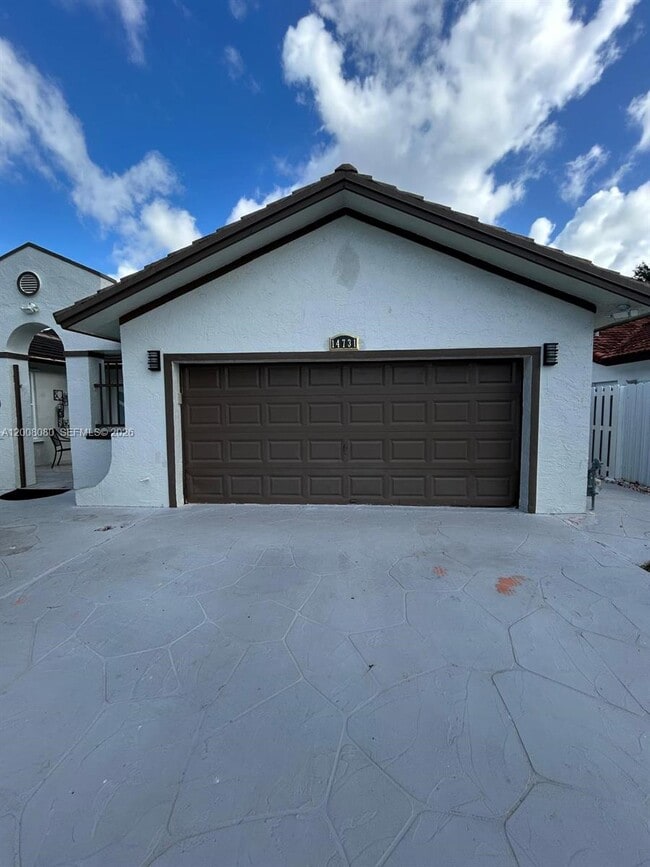 Building Photo - 14731 SW 170th Terrace Unit 1