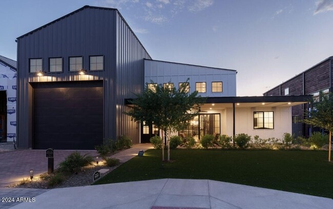 Photo - 8504 S 10th Ln