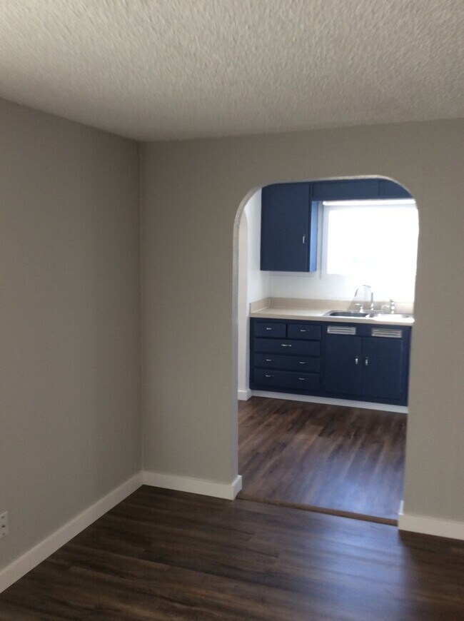 2206 Washington House House Rental in La Grande, OR