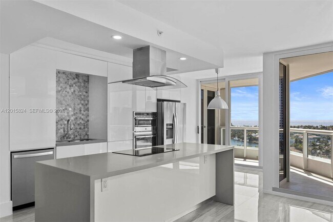 Photo - 21055 Yacht Club Dr Unit 1409