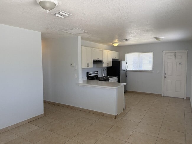 Photo - 2820 Avenue S