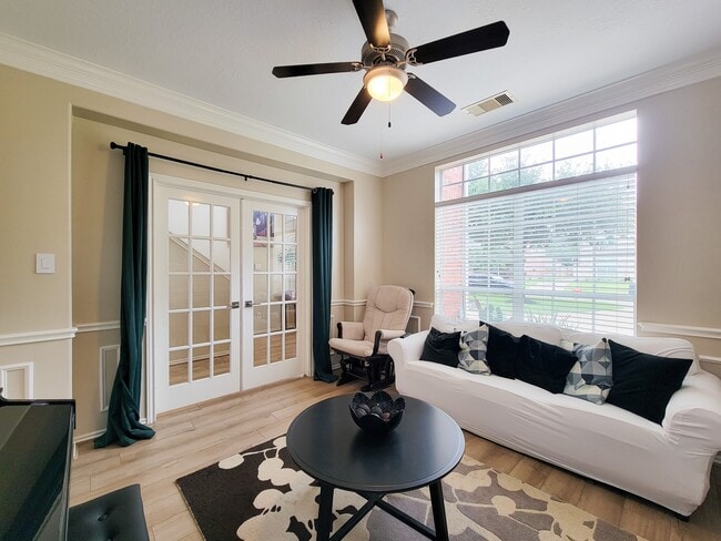 Photo - 17615 Forest Haven Trail