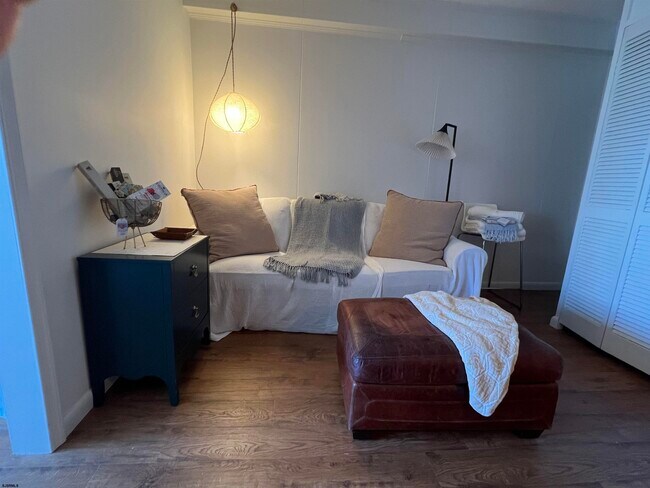 Photo - 4800 N Vassar Square Unit 1009A