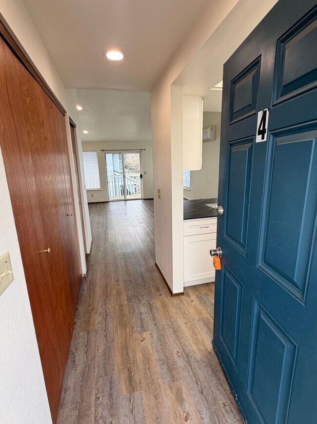 Photo - 5691 Eagle Pkwy Unit 2