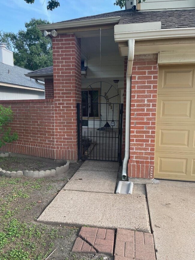 Photo - 16131 Golden Sands Dr