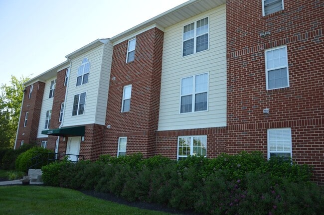 Building Photo - Completely Updated! Rental