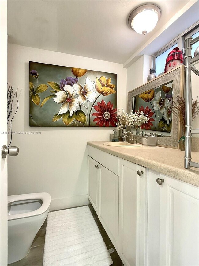 Photo - 1025 Alton Rd