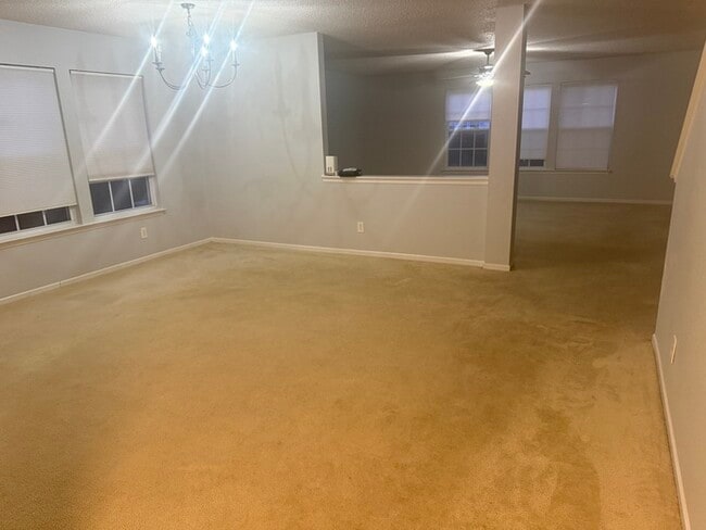 Photo - 14302 Holly Berry Cir