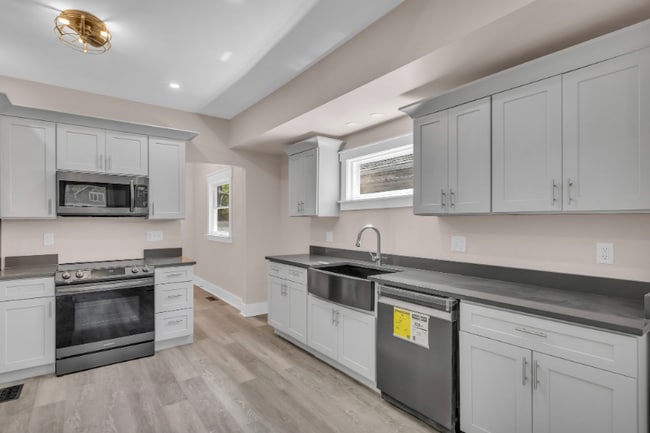 Photo - 4117 Forest Ave