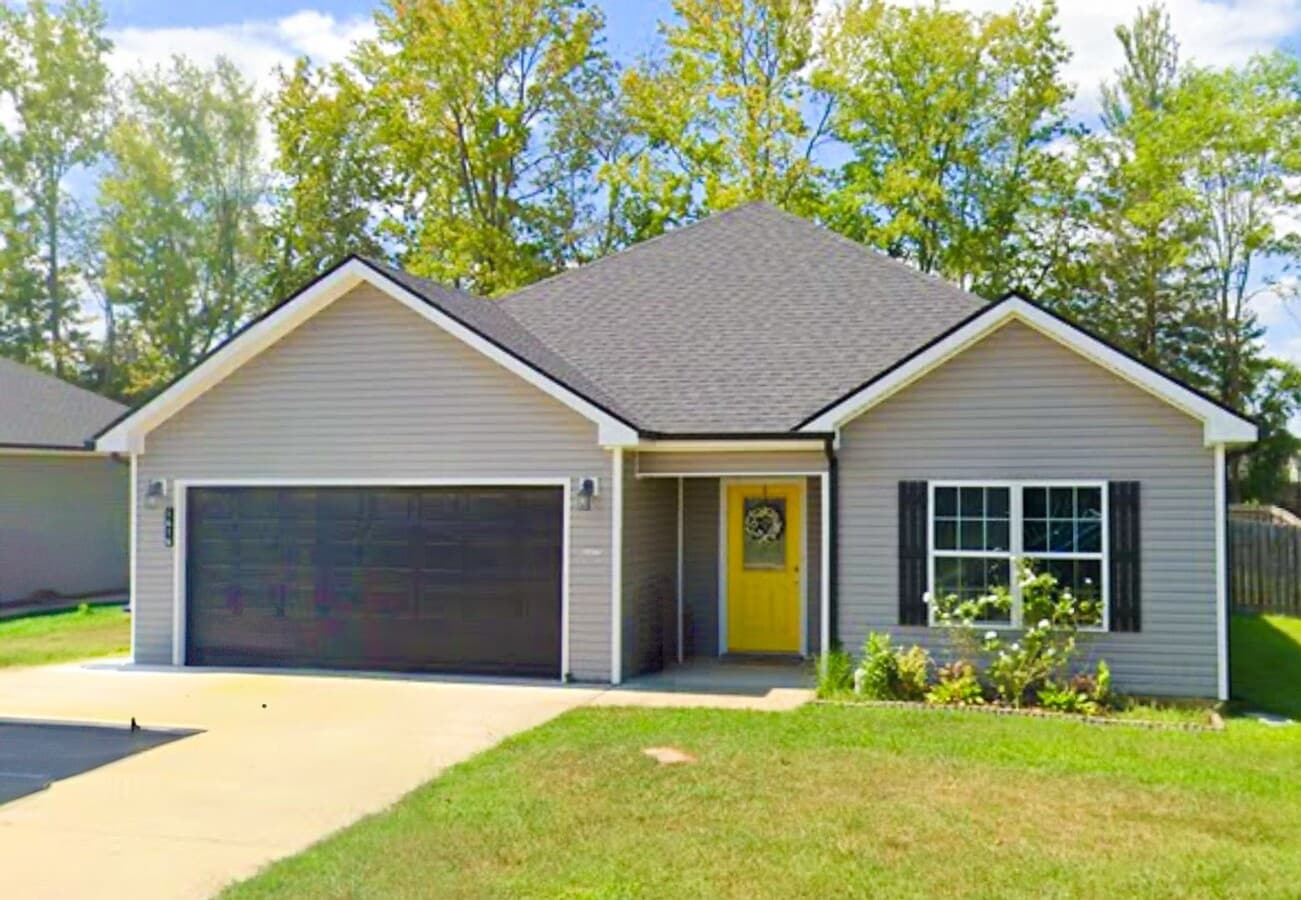 3 Bedroom 2 Bathroom Home!!! - 3 Bedroom 2 Bathroom Home!!!