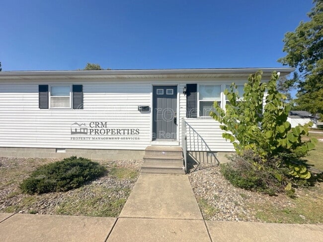 Photo - 722 S Lindsay St