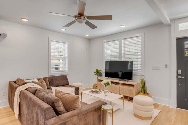 Photo - Fully Furnished Downtown Rental
