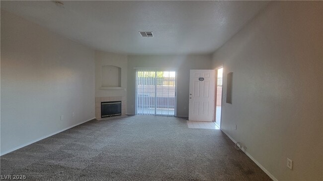 Photo - 4730 E Craig Rd Unidad 1036