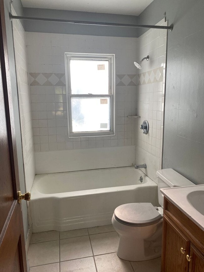 Photo - 320 Boston Ave