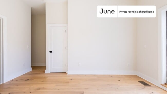 Photo - Room in Shared 2 bed/2.5 bath home Unit B