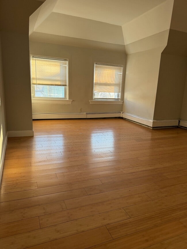 Photo - 65 Glenwood Ave