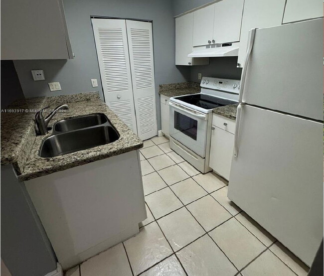 Photo - 1249 SW 46th Ave Condo Unit 1403