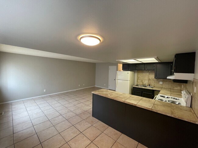 Photo - 922 Teal Ct Unidad 922-A