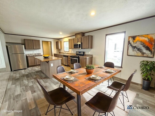 Building Photo - 78 Elm