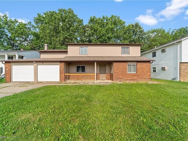 Building Photo - 2902 Forest Ln
