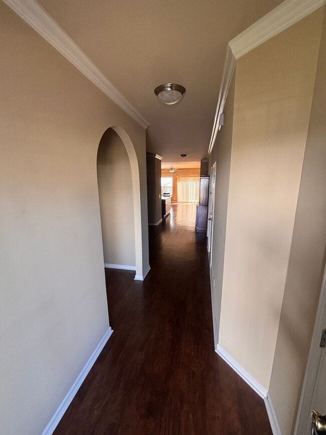 Photo - Beautiful 2-Bed, 2.5-Bath Townhouse in Har...