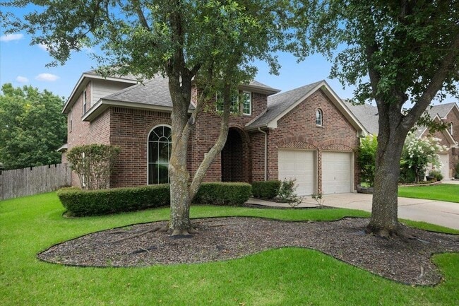 2304 Village View Loop