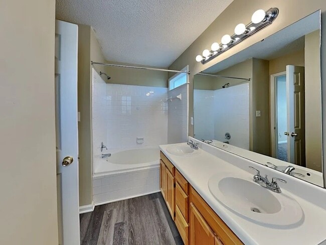 Photo - 7536 Thebes Dr
