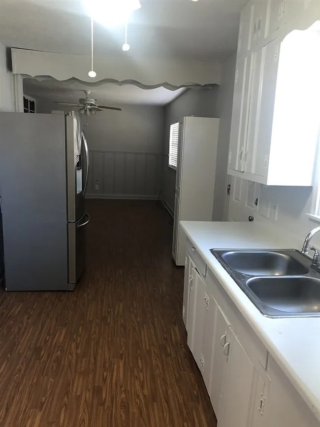 Photo - 1417 Church St