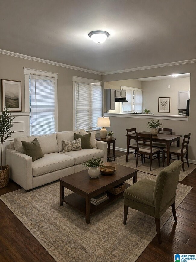 Building Photo - 1731 Exeter Ave