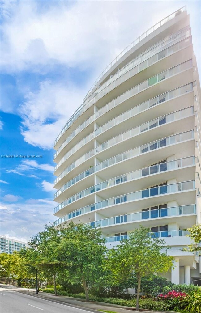 Building Photo - 4250 Biscayne Blvd Unit 1015 Rental