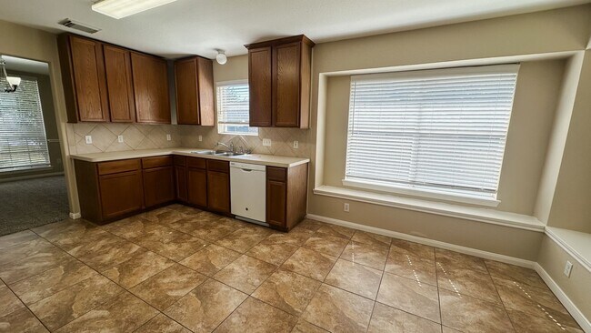 Photo - Charming 3-Bedroom Home Just Minutes from ...