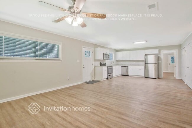 Photo - 4484 Marjorie Rd SW