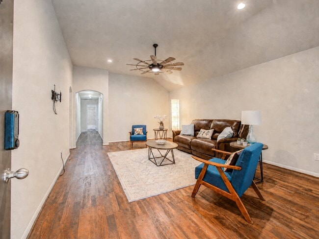 Photo - 14915 Calico Heights Ln