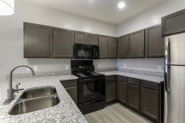 Photo - Oakwood Flats