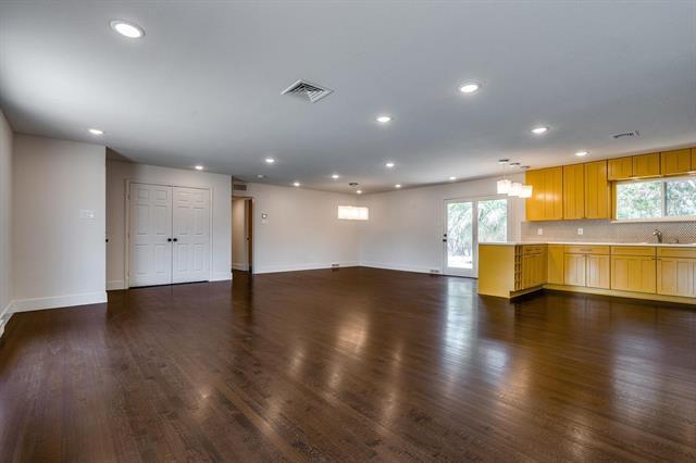 Photo - 10343 Marsh Ln