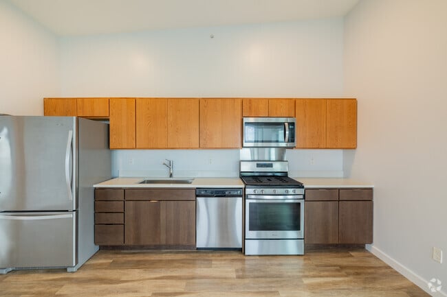 2BD, 2BA - 1,120SF - Kitchen