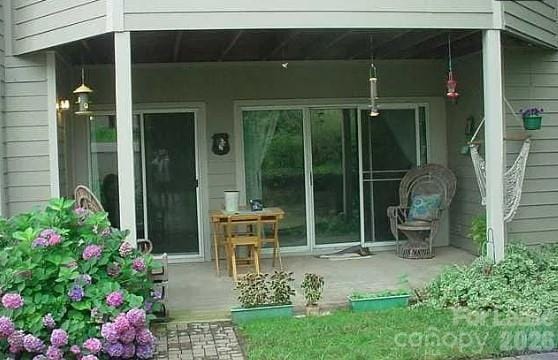 Photo - 2547 Stockbridge Dr