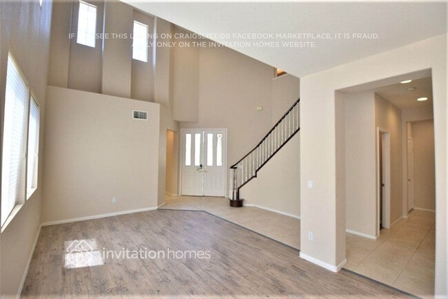 3452 Yellow Cove Ln