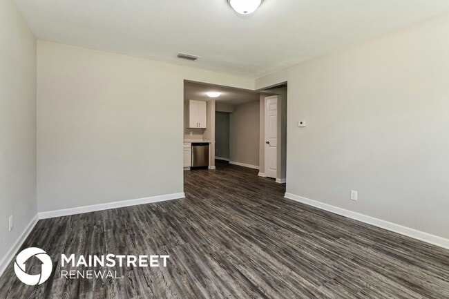 Photo - 6928 Sonora Dr N