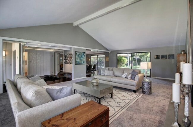 Photo - Elegant Fully Renovated 3/3 in Fair Oaks!