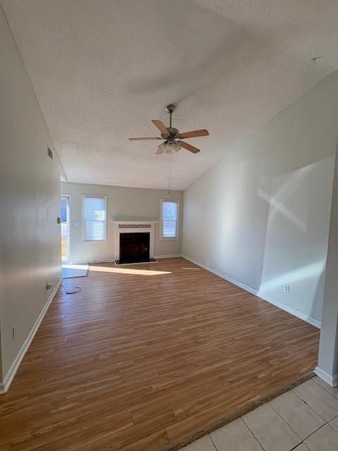 Photo - 1907 White Hollow Dr