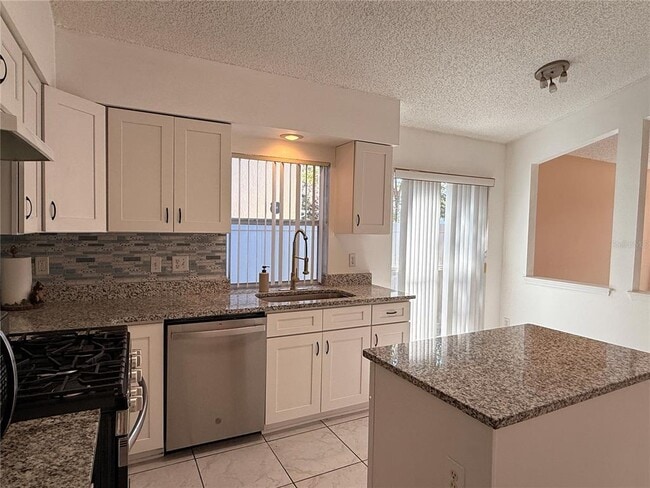 Photo - 4108 Oakberry Dr