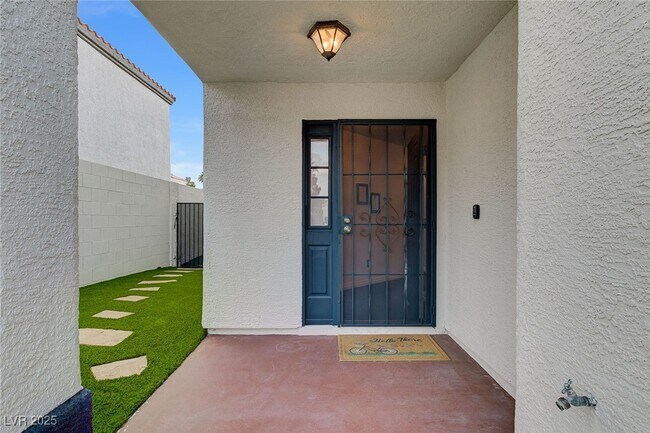 Building Photo - 8208 Ogee Dr Rental
