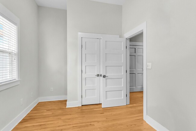 Photo - 137 Calhoun St