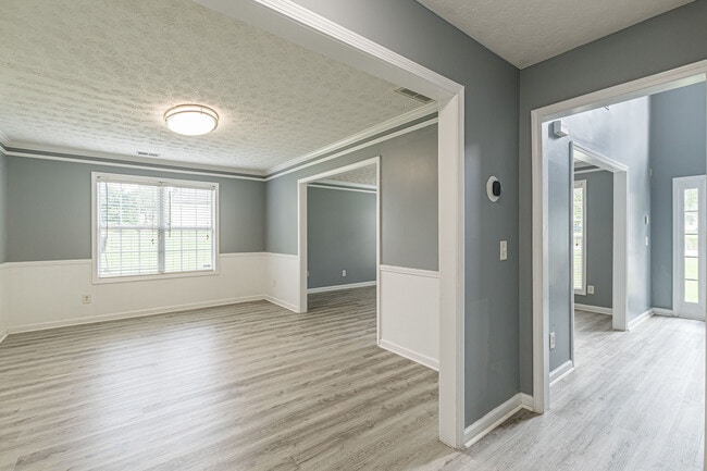 Photo - 4332 Abram Dr